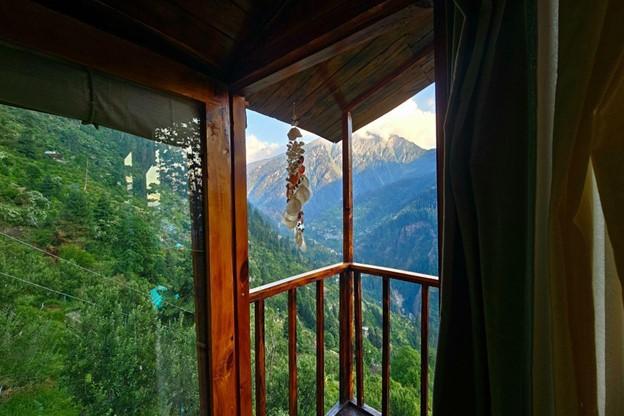 Parvati's Lap Hostel and Villa parvati valley, kasol, Himalayas - Private villa views and calm mountain atmosphere, Himachal Pradesh.